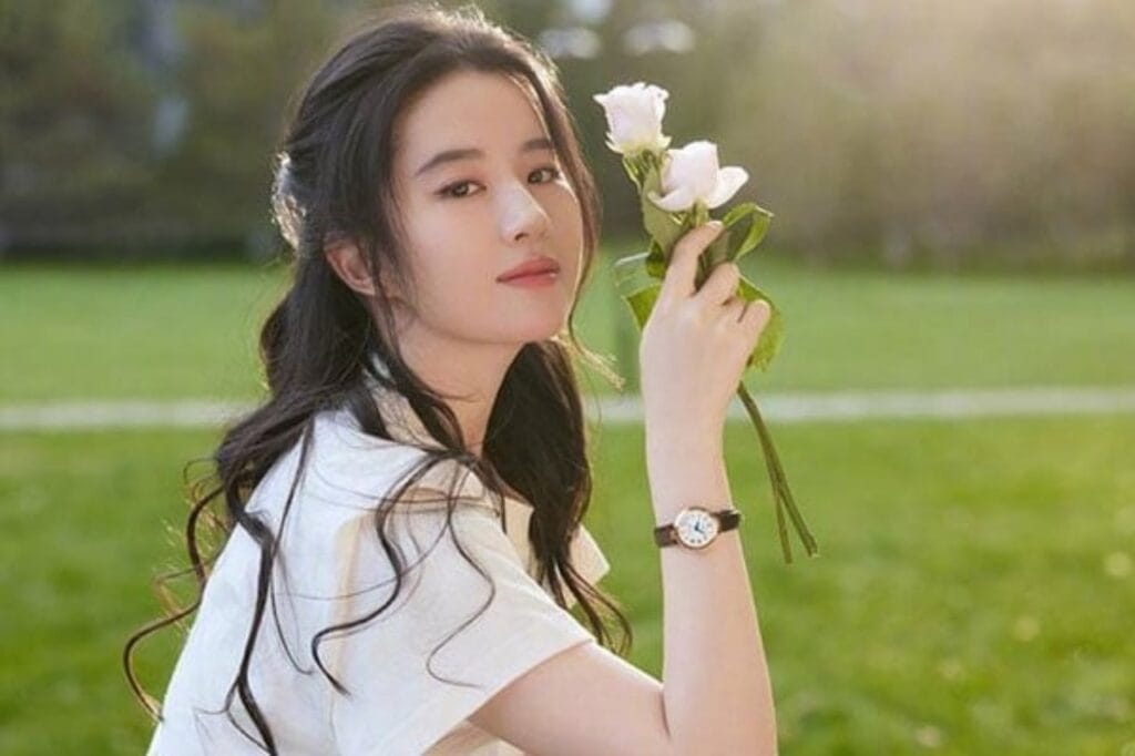 Phụ nữ ngoài 40 giữ cảm xúc thế nào