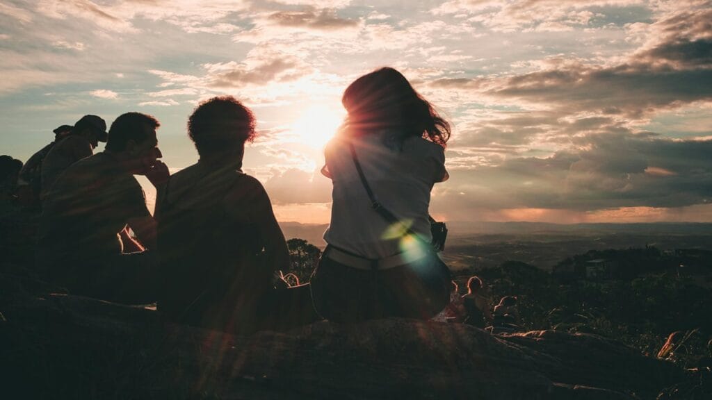 Món quà quý nhất với người yêu thương là sự hiện diện